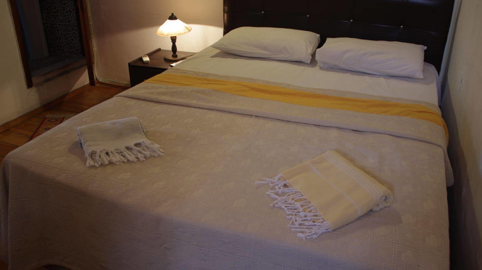 Ayfada Cafe & Pension Ayvalik Ngoại thất bức ảnh